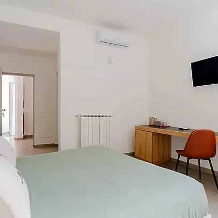Alojamento de Acomodação e Pequeno-almoço Beddhra Mia Lecce